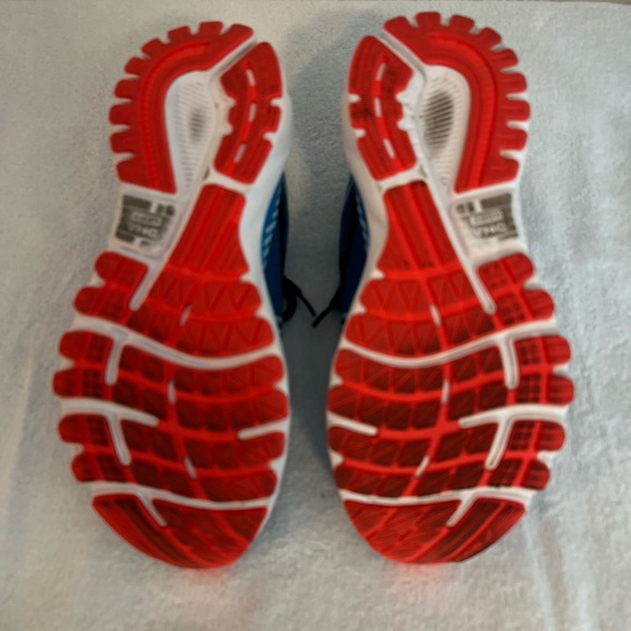 Brooks Women's Adrenaline GTS 20 Supportive Running Shoe; size 8.5 - Picture 4 of 4